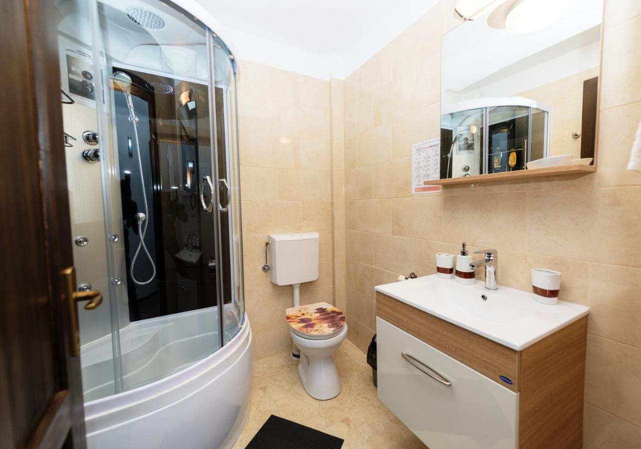 Stejarul Lui Andrei Hotel Izvoarele  Екстериор снимка